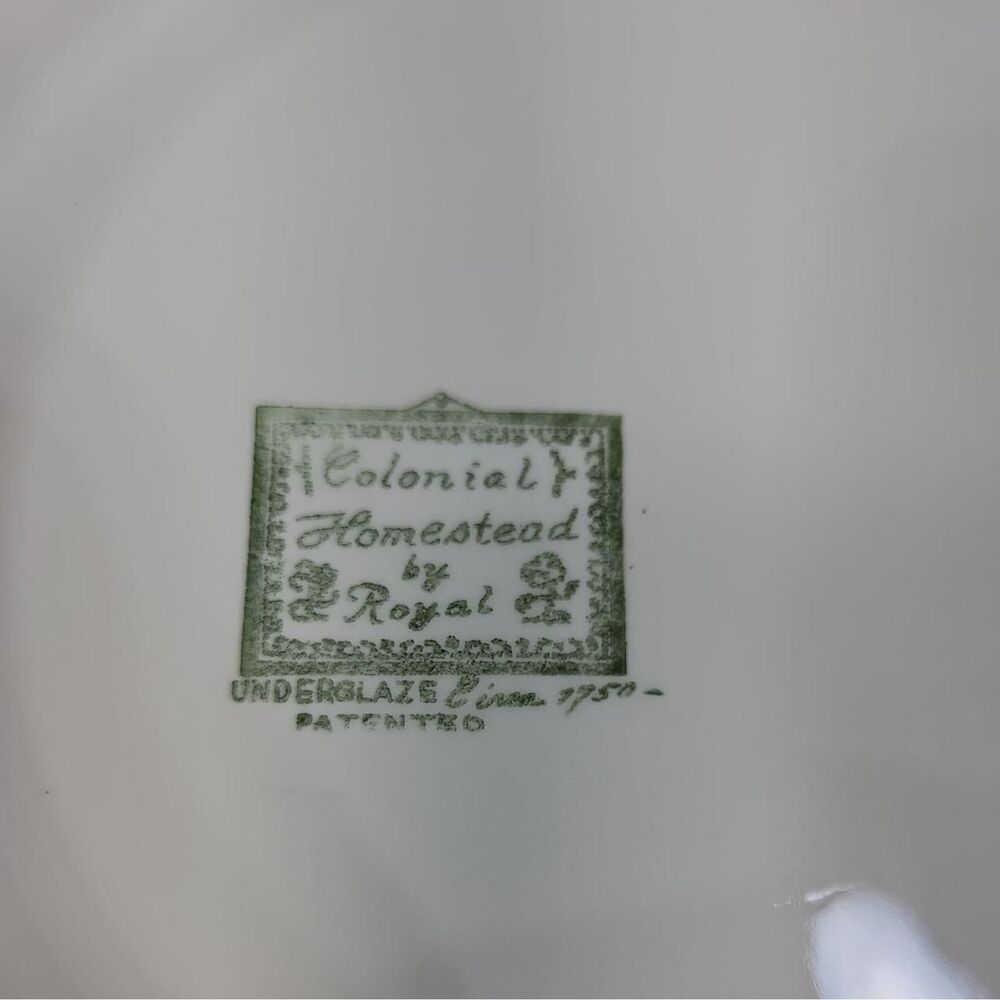 Green Dinnerware - Picture 5 of 8